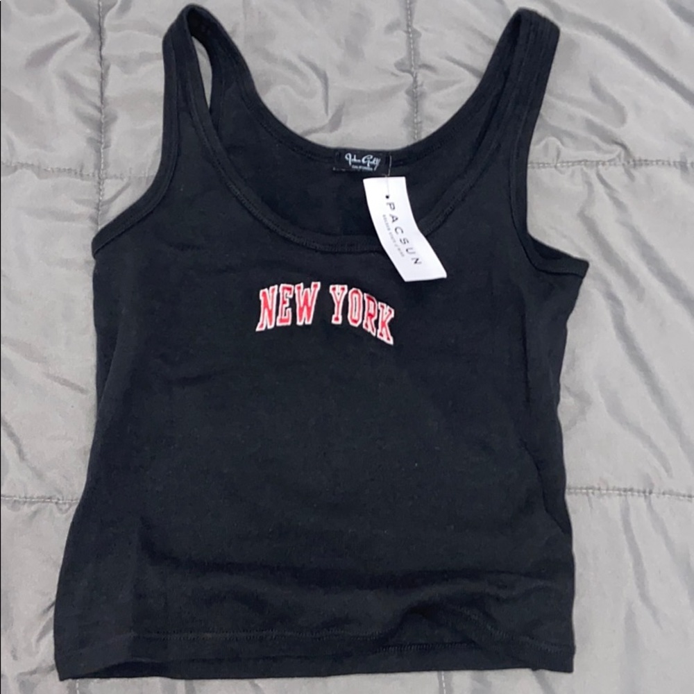 Brandy Melville New York crop top